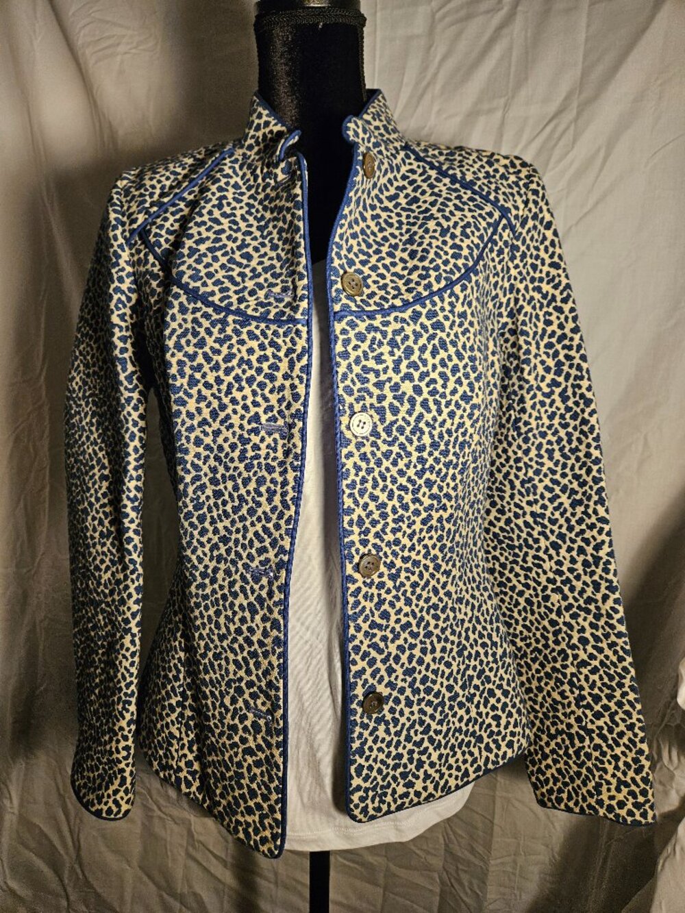 Women's J. McLaughlin Blue Animal Print Jacket Blazer MINT Like New Size 8
